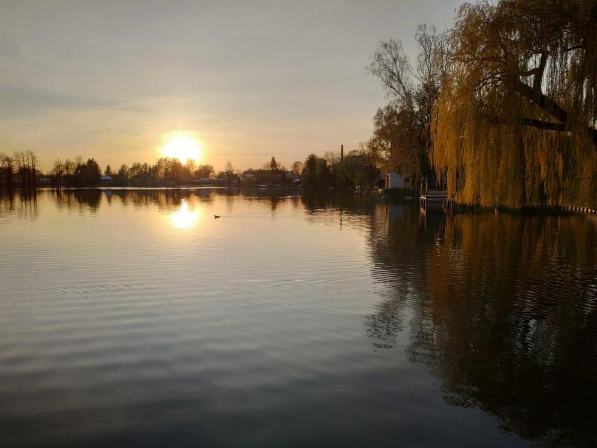 Bungalow In Werder Am Glindower See Buitenkant foto